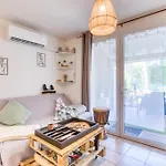 בית נופש Maison - Avec Piscine קאלביסון