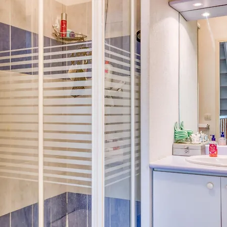 Maison - Avec Piscine *