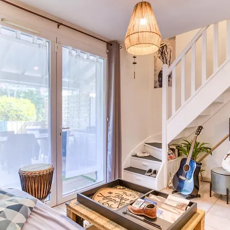 Maison - Avec Piscine