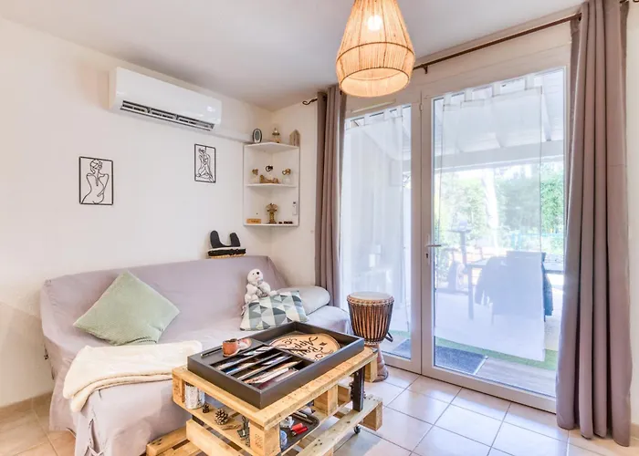 Feriehus Maison - Avec Piscine Calvisson